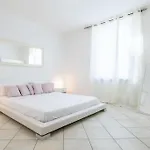 -Villa Emily- Parking, Garden & Wi-Fi