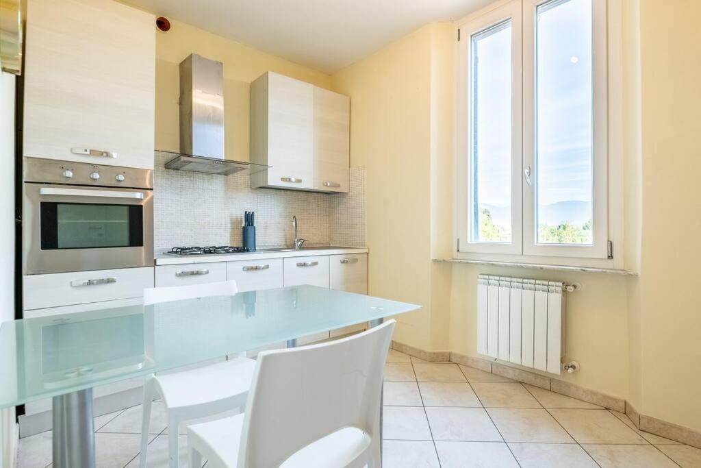 Apartment -villa Emily- Parking, Garden & Wi-fi Pisa